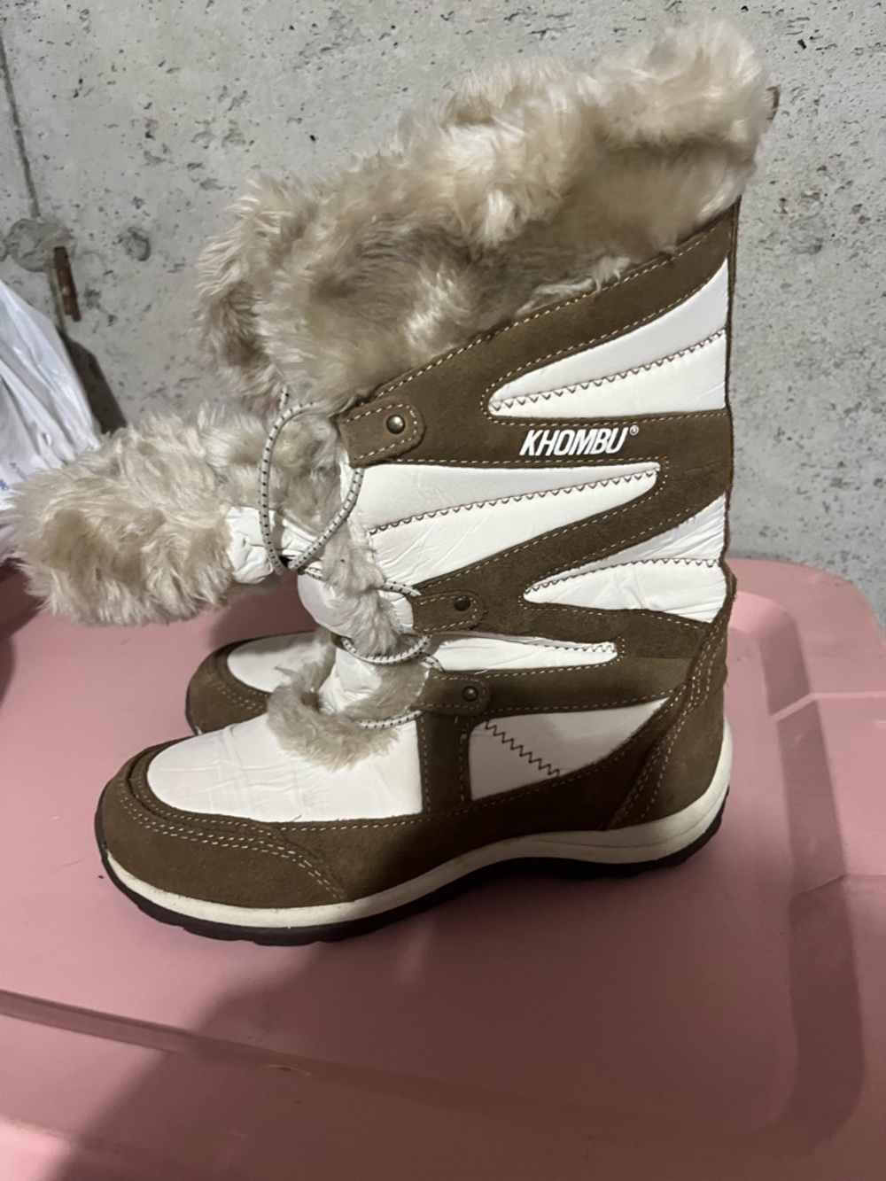 Cozy Faux Fur Lined Winter Boots look like new only wore one time